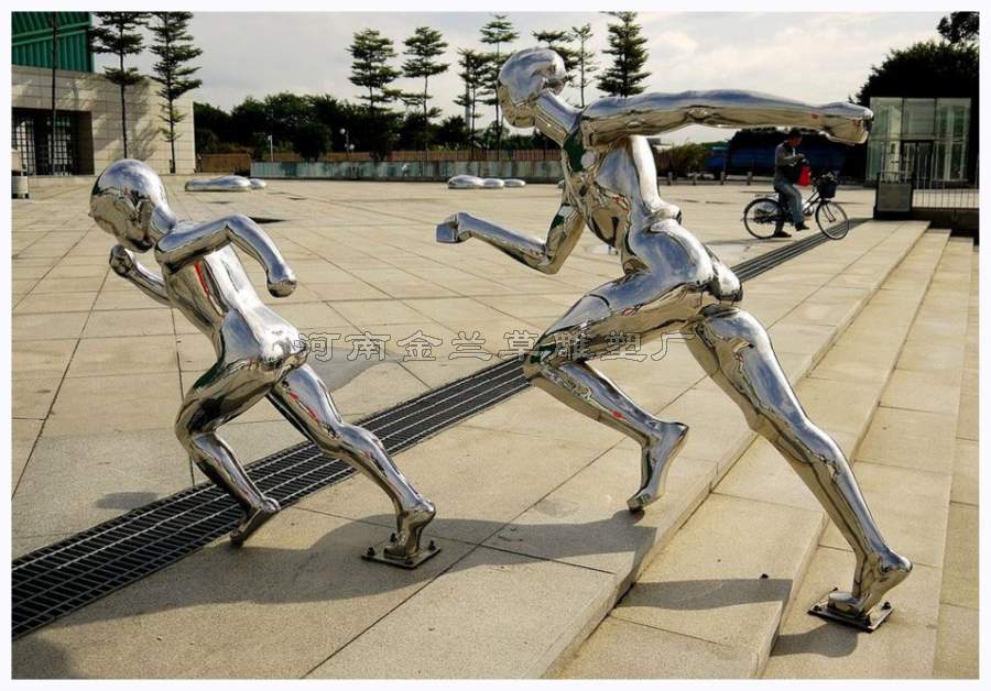 校园跑步不锈钢雕塑厂家定制